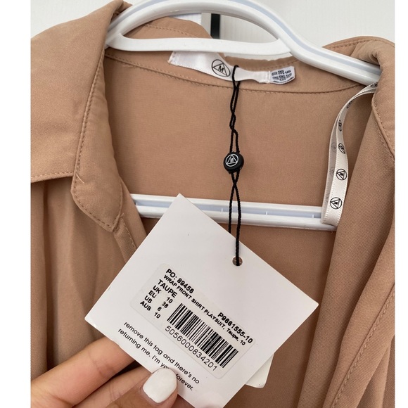 Missguided playsuit in size 6 - Picture 4 of 7